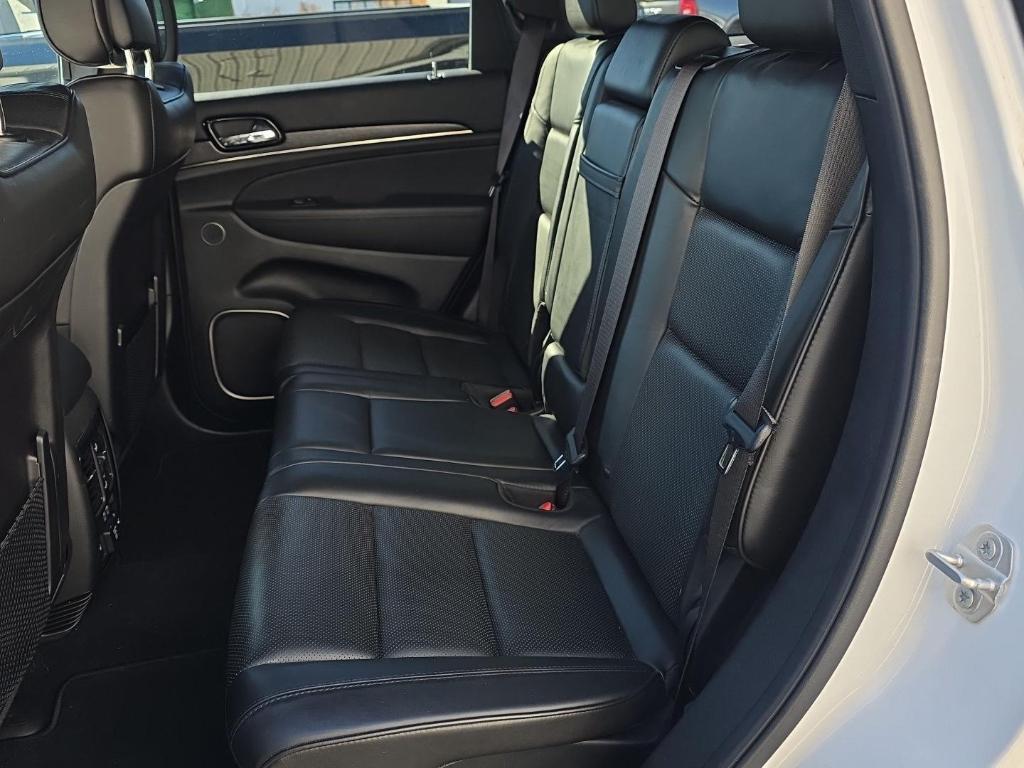 used 2021 Jeep Grand Cherokee car, priced at $28,190