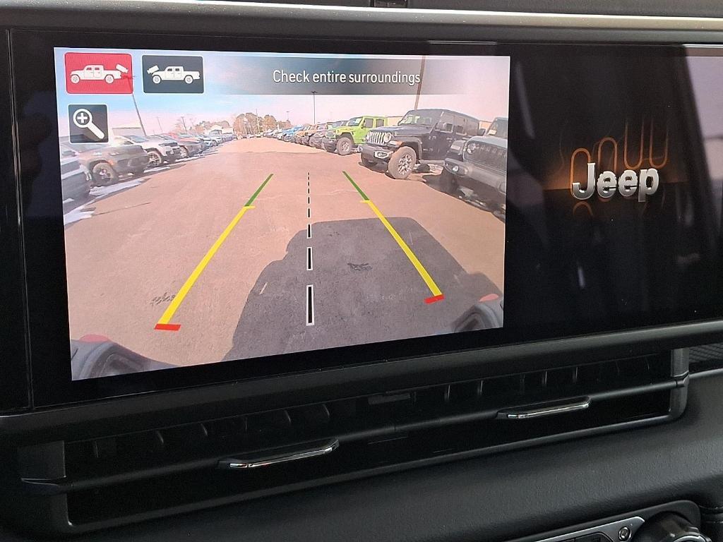 new 2026 Jeep Gladiator car, priced at $59,313