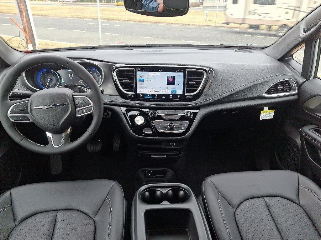 new 2026 Chrysler Pacifica car, priced at $39,630