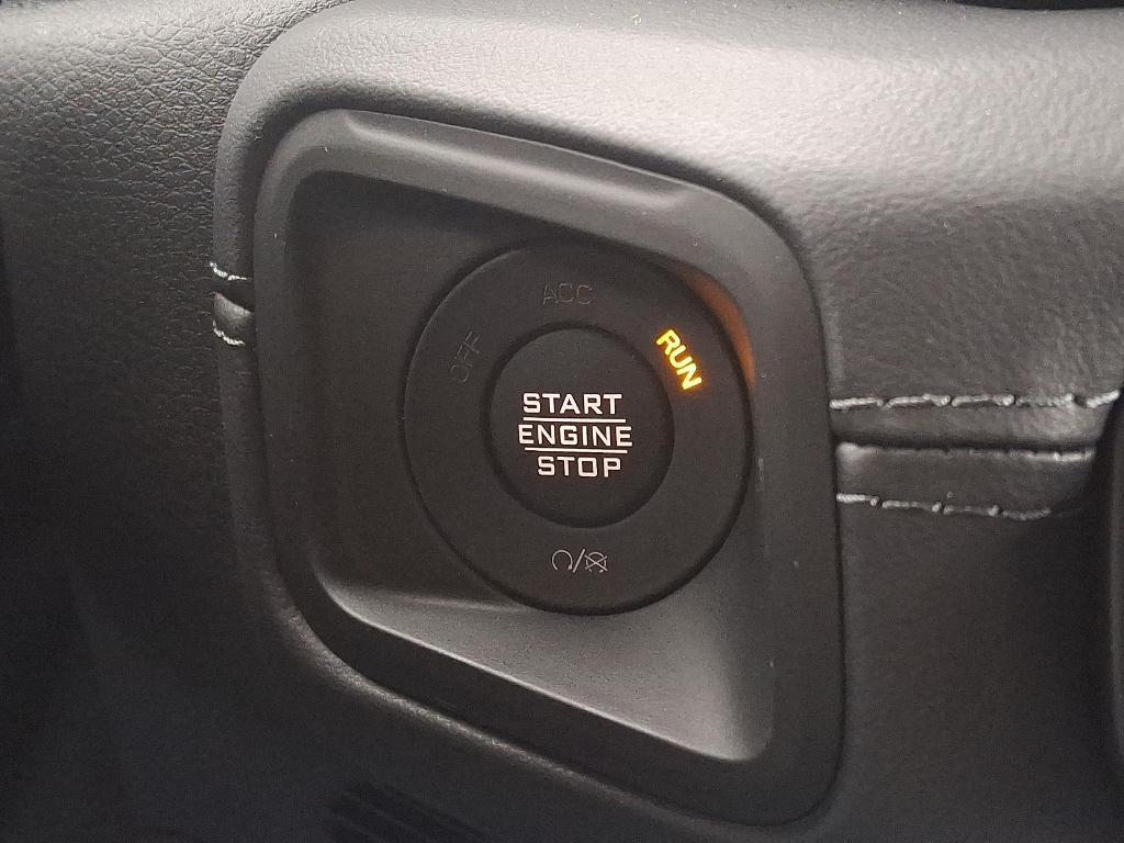 new 2026 Jeep Gladiator car, priced at $60,314