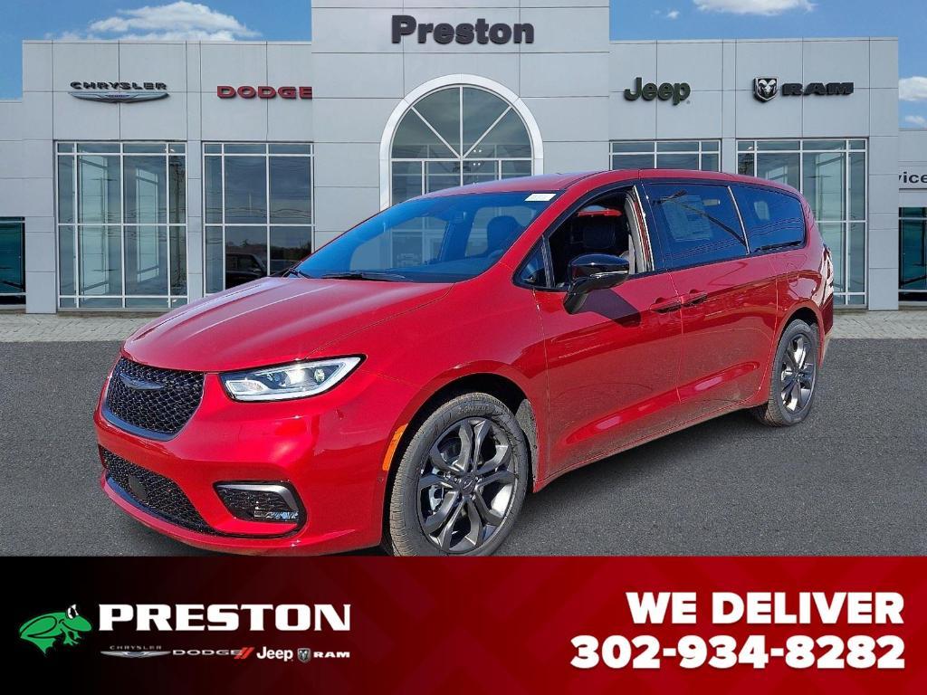 new 2026 Chrysler Pacifica car, priced at $40,560