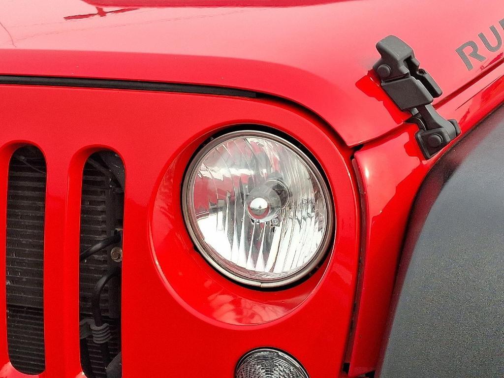 used 2015 Jeep Wrangler Unlimited car, priced at $19,995