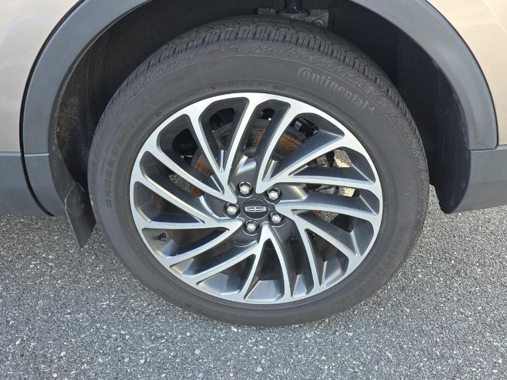 used 2020 Lincoln Nautilus car, priced at $27,390