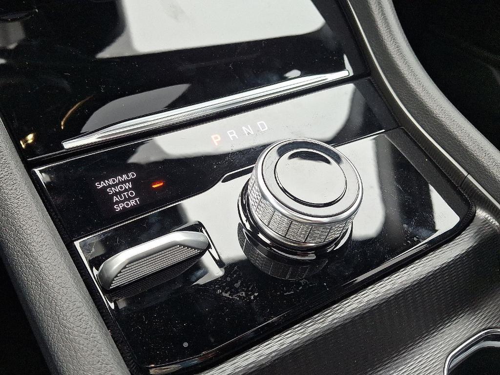 new 2025 Jeep Grand Cherokee car, priced at $44,485