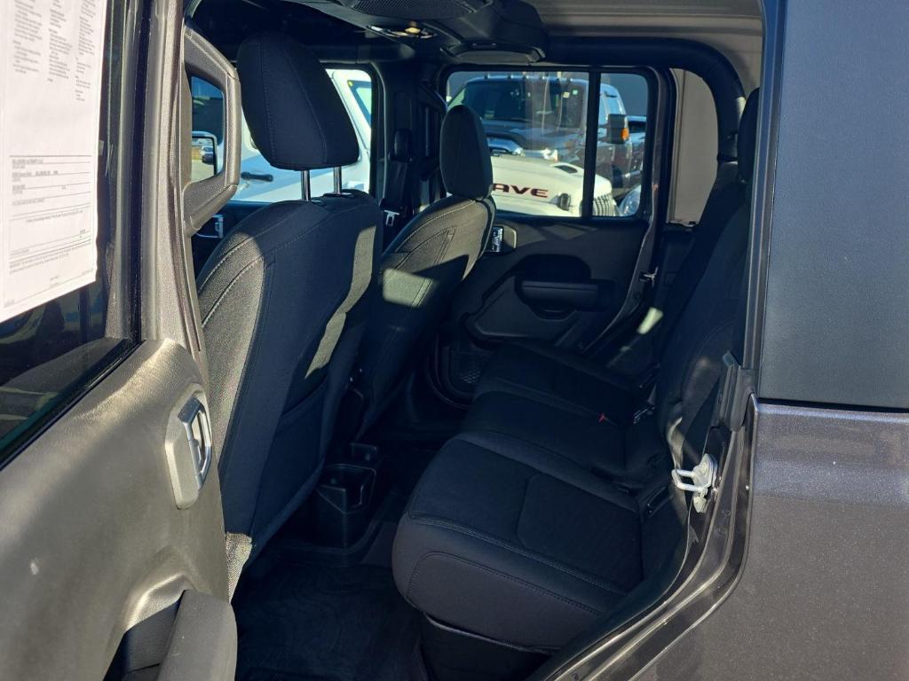 used 2022 Jeep Gladiator car, priced at $28,980