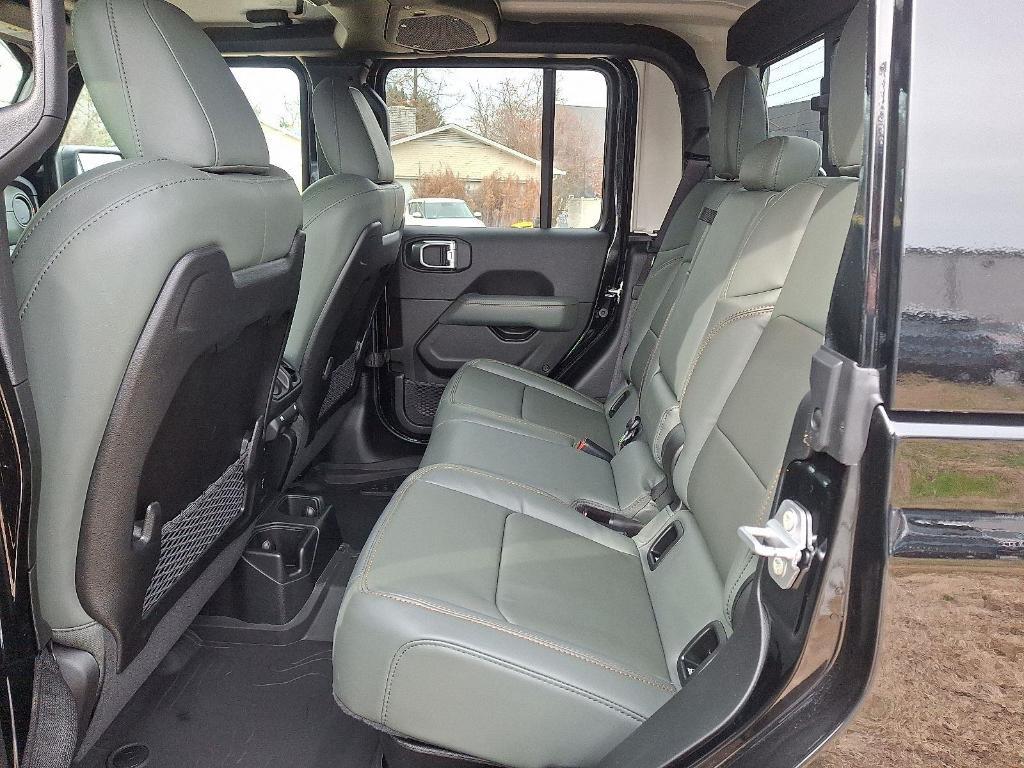 new 2026 Jeep Gladiator car, priced at $56,674