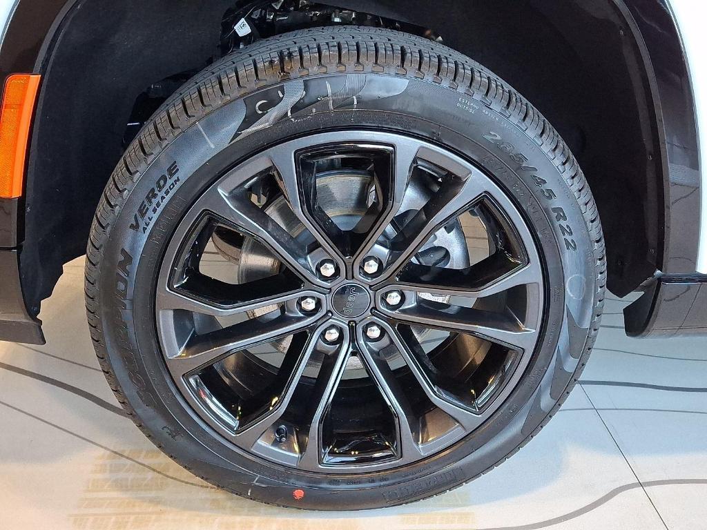 new 2026 Jeep Grand Wagoneer car, priced at $98,180