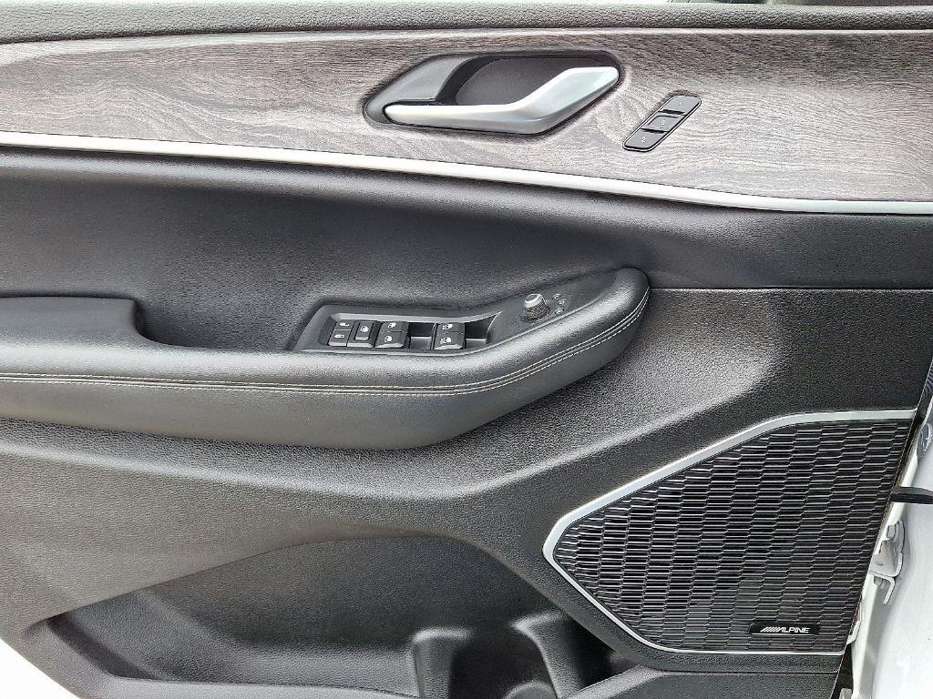 used 2022 Jeep Grand Cherokee 4xe car, priced at $26,290