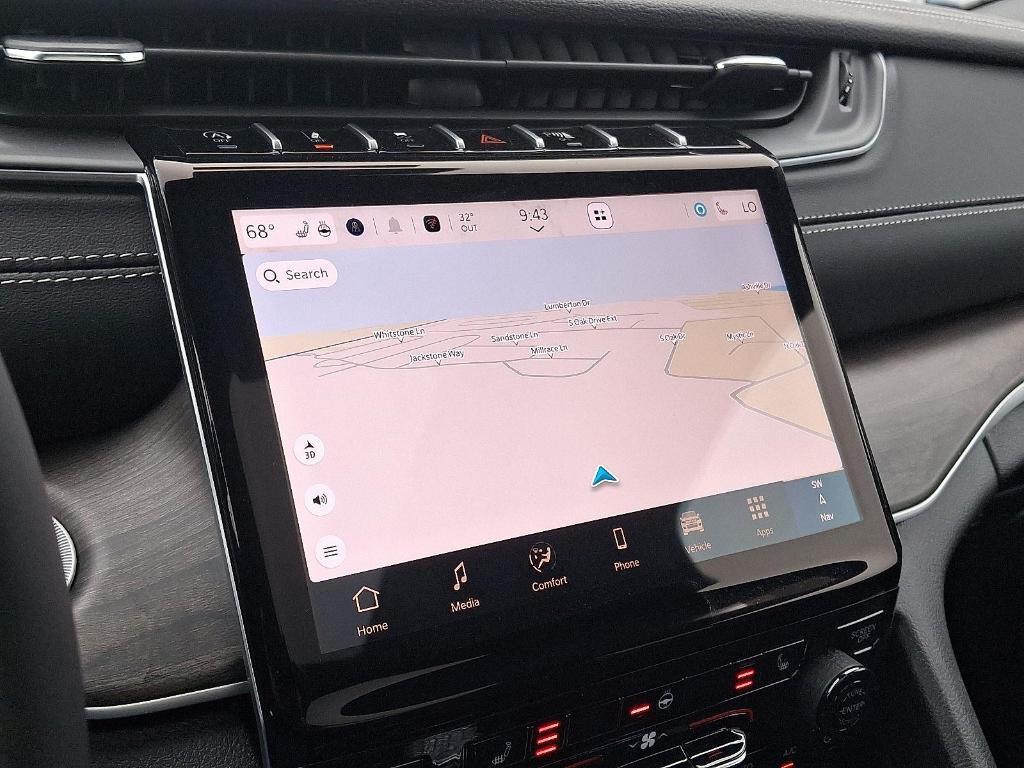 new 2025 Jeep Grand Cherokee car, priced at $47,485