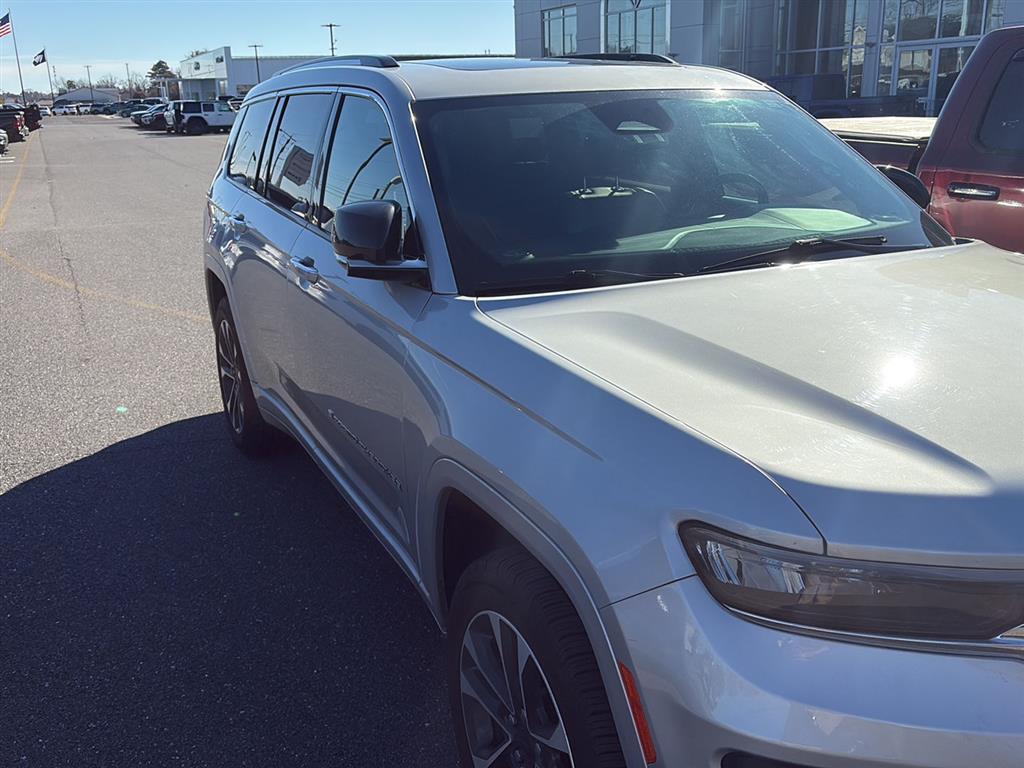 used 2021 Jeep Grand Cherokee L car, priced at $27,995