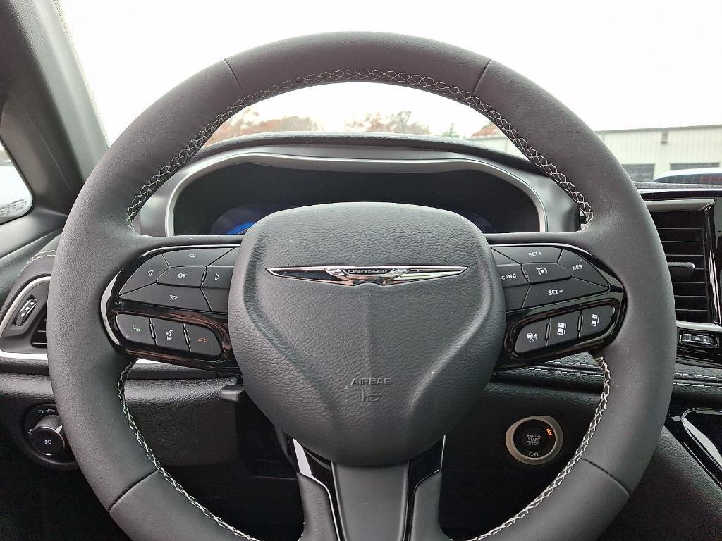 new 2026 Chrysler Pacifica car, priced at $46,480