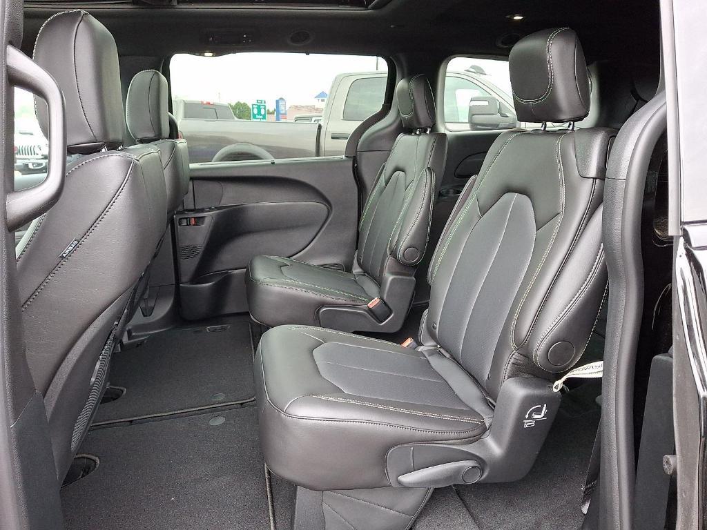 new 2026 Chrysler Pacifica car, priced at $46,480