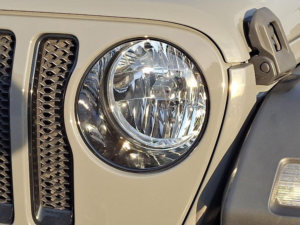 used 2021 Jeep Wrangler Unlimited car, priced at $29,780