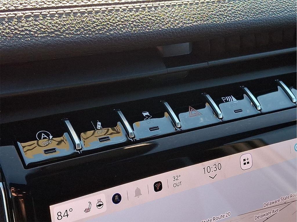 new 2025 Jeep Grand Cherokee car, priced at $46,815