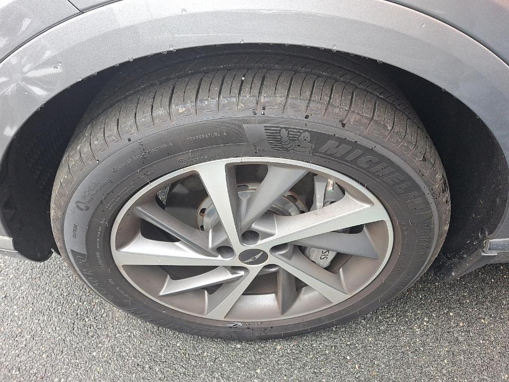 used 2025 Genesis GV80 car, priced at $66,500