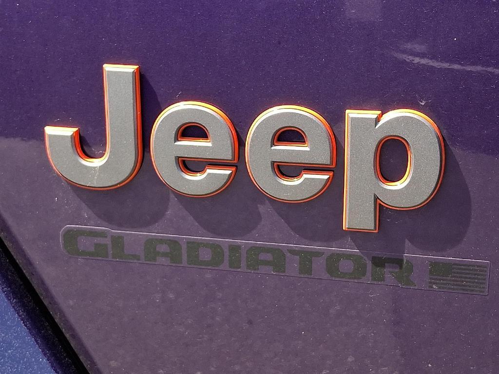 new 2026 Jeep Gladiator car, priced at $52,749
