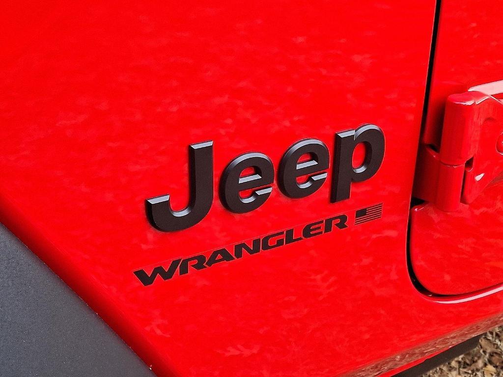new 2026 Jeep Wrangler car, priced at $38,245