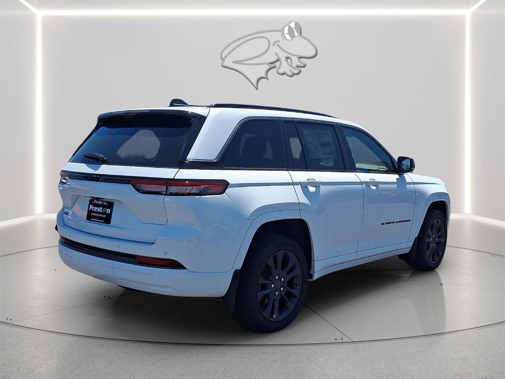 new 2026 Jeep Grand Cherokee car, priced at $48,729