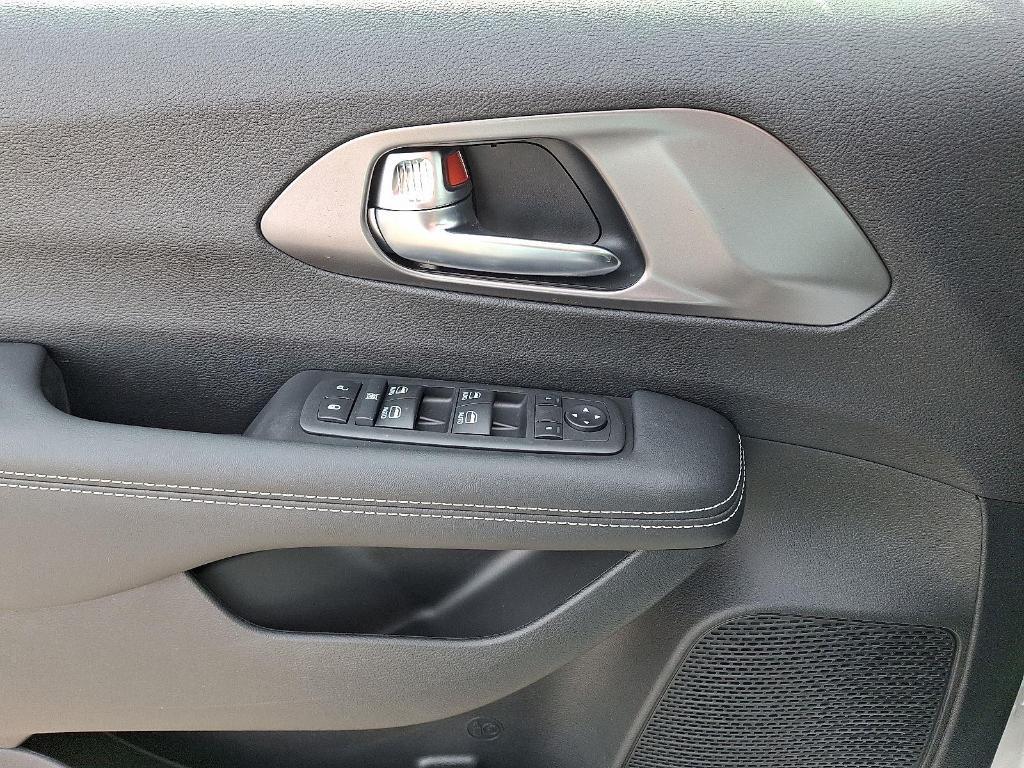 new 2026 Chrysler Voyager car, priced at $38,966