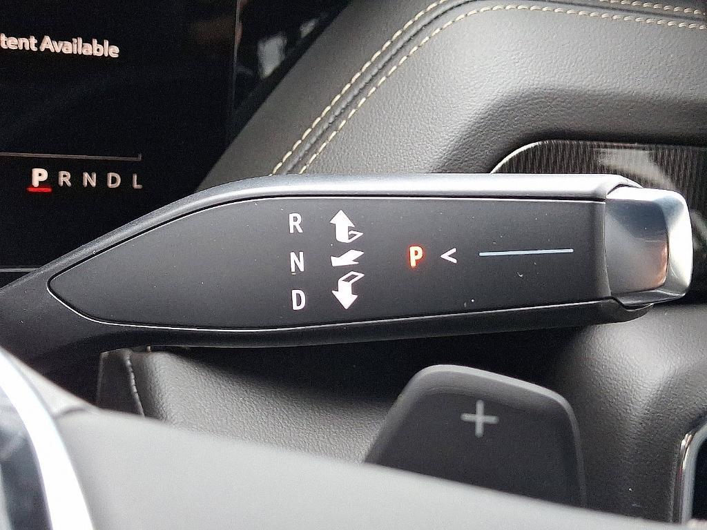 new 2025 GMC Yukon XL car, priced at $77,051