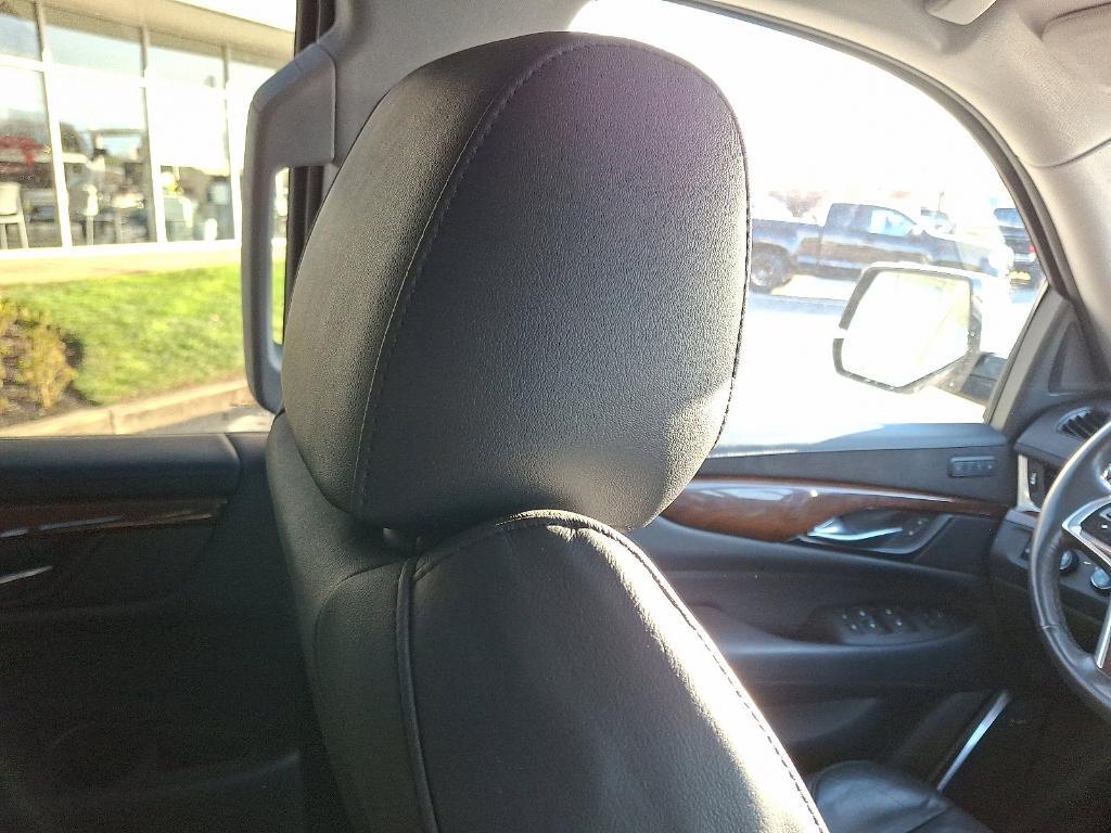 used 2020 Cadillac Escalade car, priced at $38,335