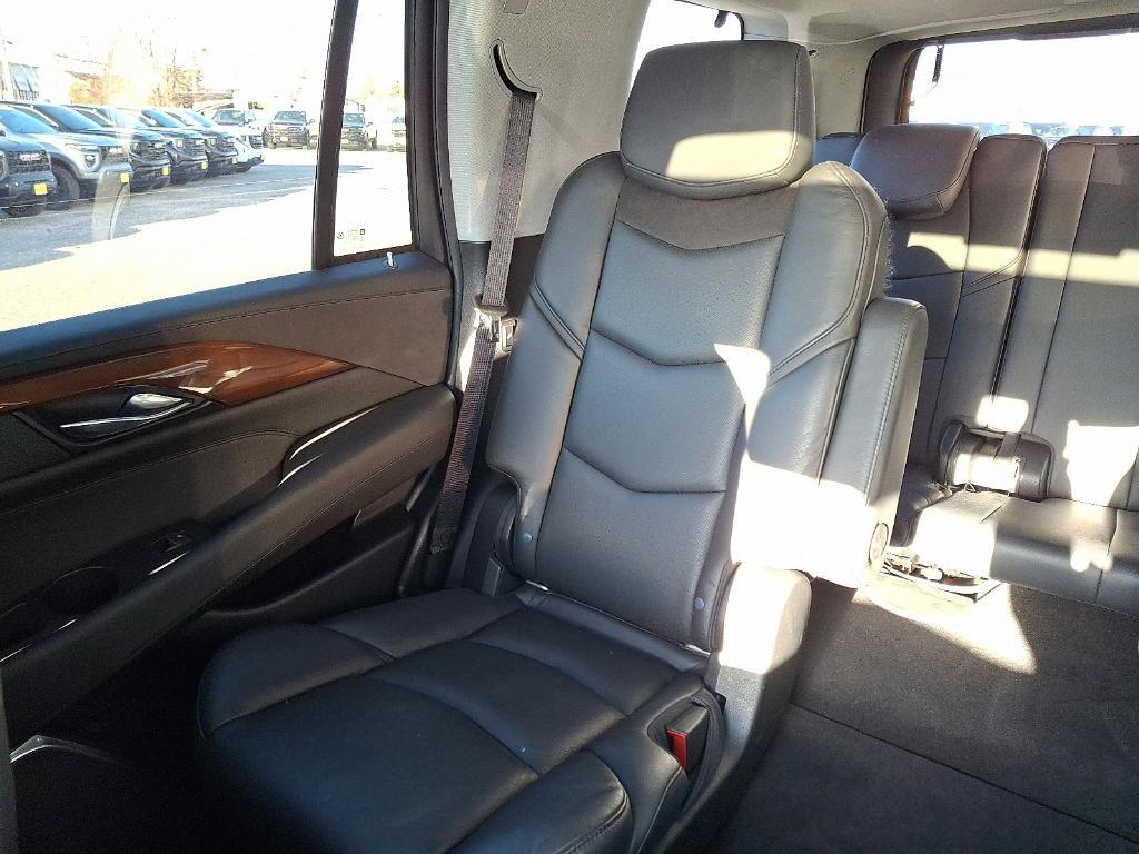 used 2020 Cadillac Escalade car, priced at $38,335