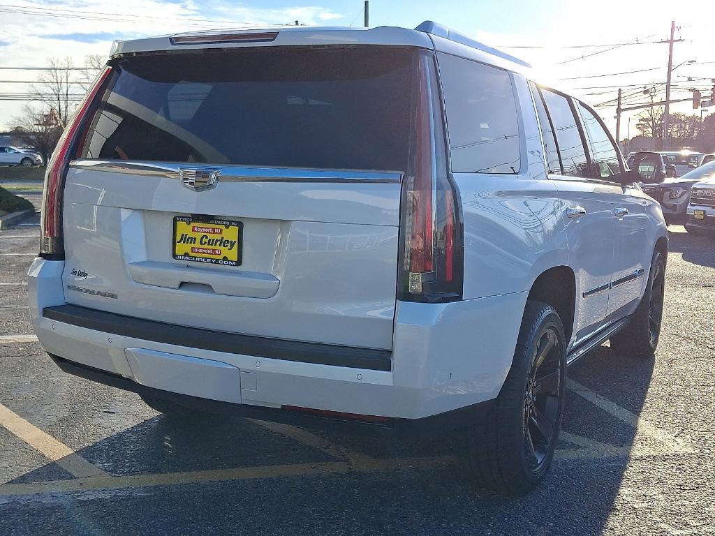 used 2020 Cadillac Escalade car, priced at $38,335