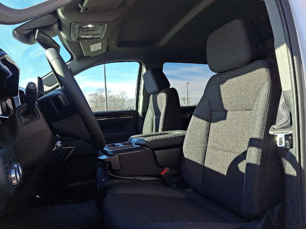 new 2026 GMC Sierra 1500 car, priced at $52,075