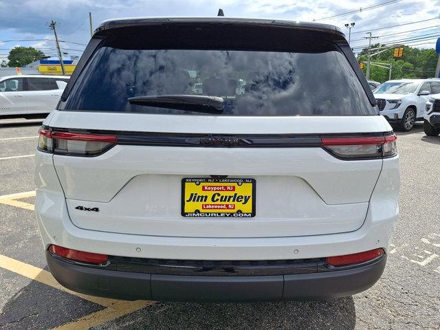 used 2025 Jeep Grand Cherokee car, priced at $36,726
