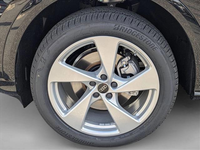 new 2025 Audi Q5 car, priced at $61,300