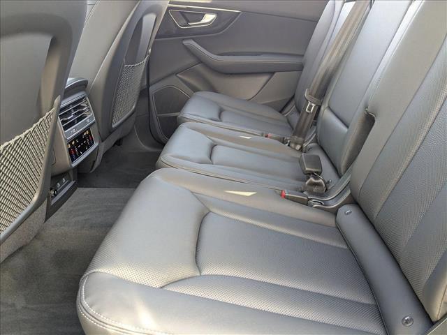 new 2026 Audi Q7 car, priced at $78,295