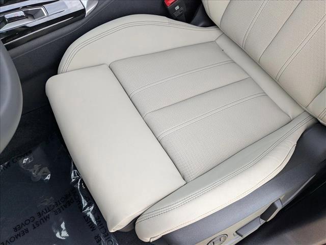 new 2025 Audi Q5 car, priced at $61,950