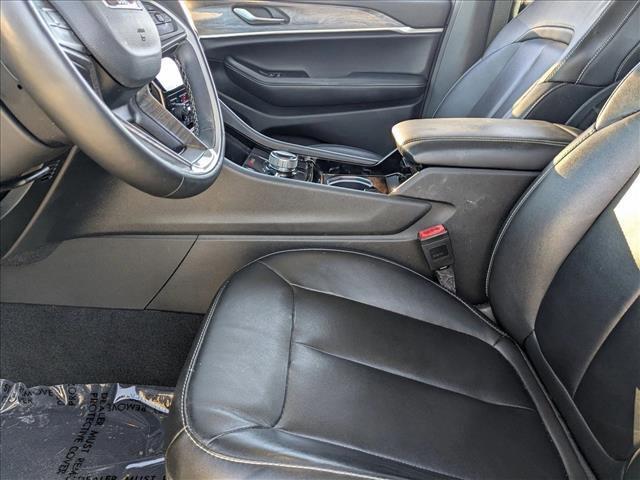 used 2022 Jeep Grand Cherokee car, priced at $28,998