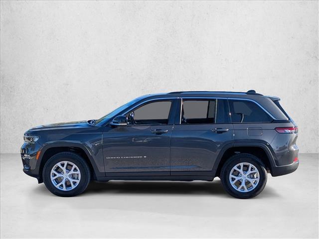 used 2022 Jeep Grand Cherokee car, priced at $28,998