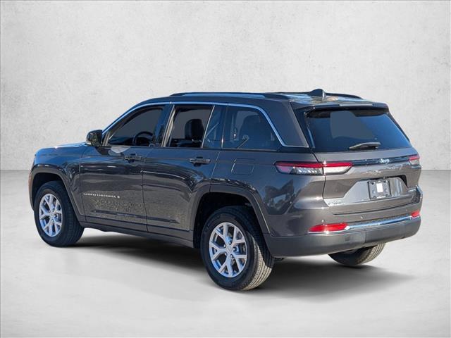 used 2022 Jeep Grand Cherokee car, priced at $28,998