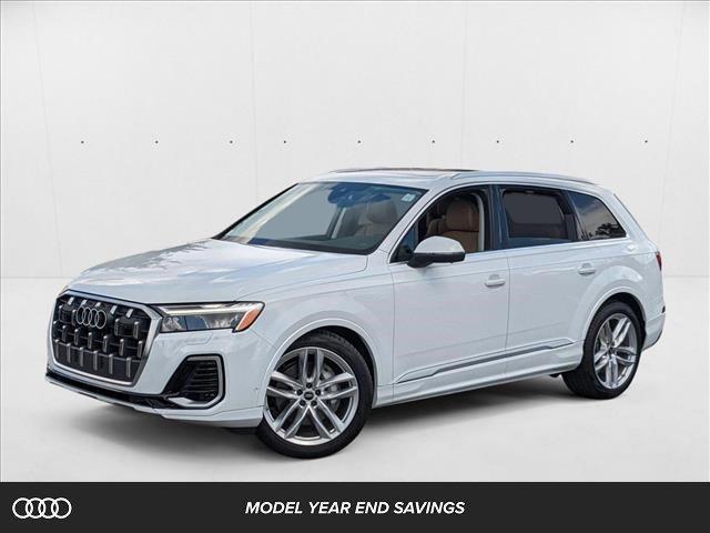 new 2025 Audi Q7 car, priced at $77,080