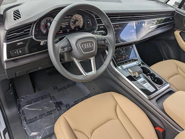 new 2025 Audi Q7 car, priced at $77,080