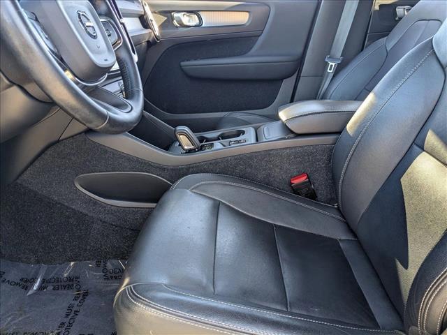 used 2020 Volvo XC40 car, priced at $17,678