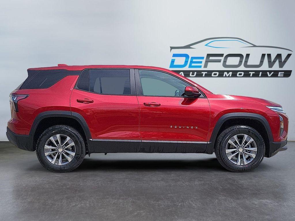 used 2026 Chevrolet Equinox car, priced at $29,490