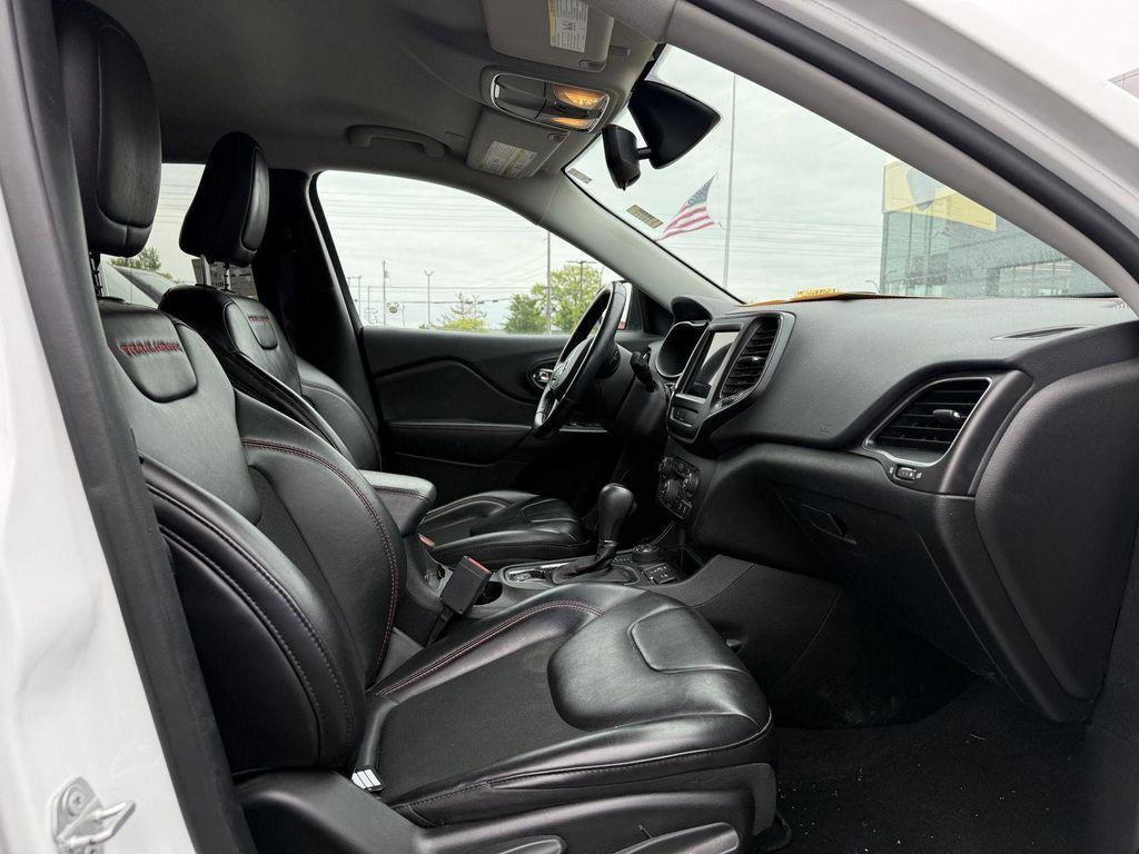 used 2021 Jeep Cherokee car, priced at $23,256