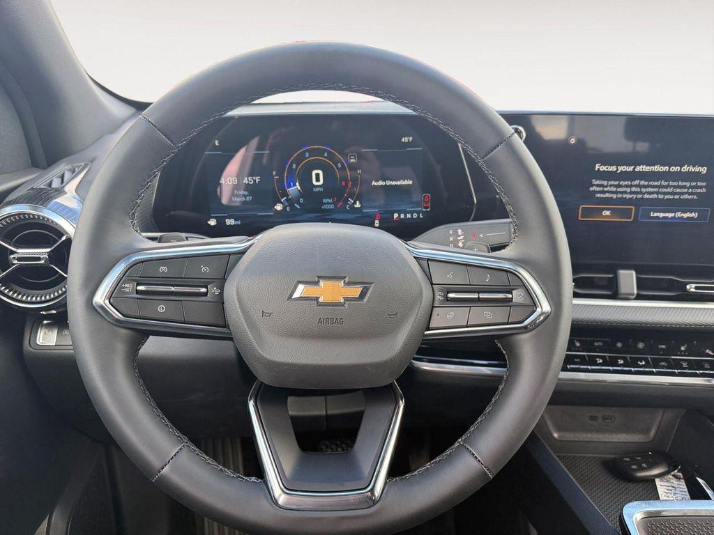 new 2026 Chevrolet Equinox car, priced at $32,776