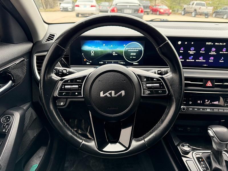 used 2024 Kia Seltos car, priced at $19,990