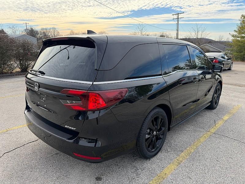used 2023 Honda Odyssey car, priced at $36,290