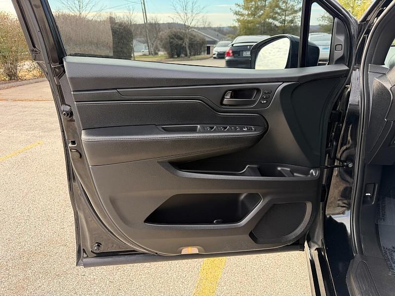 used 2023 Honda Odyssey car, priced at $36,290