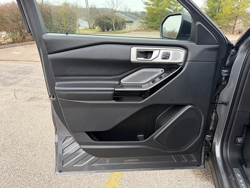 used 2022 Ford Explorer car, priced at $28,490