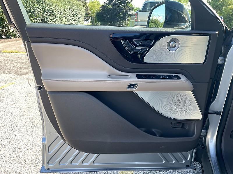 used 2020 Lincoln Aviator car, priced at $31,490