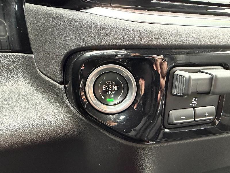 used 2022 GMC Sierra 1500 car, priced at $45,990