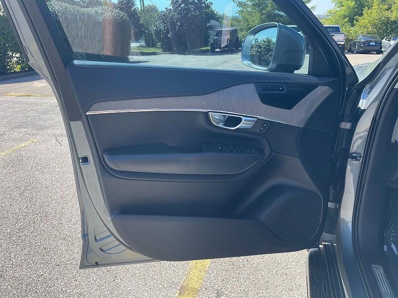 used 2020 Volvo XC90 car, priced at $29,297
