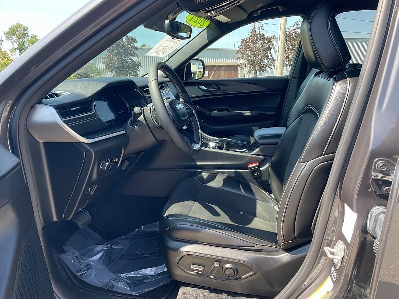 used 2024 Jeep Grand Cherokee L car, priced at $28,990