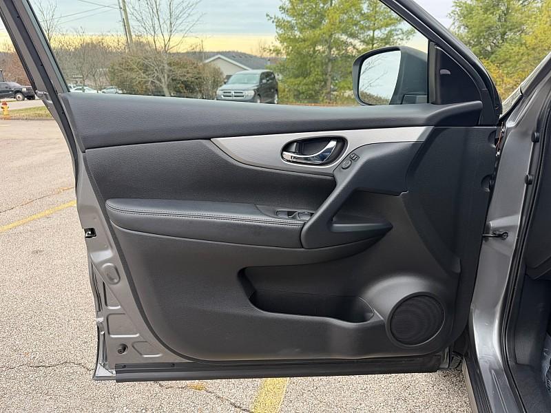 used 2020 Nissan Rogue Sport car, priced at $18,490